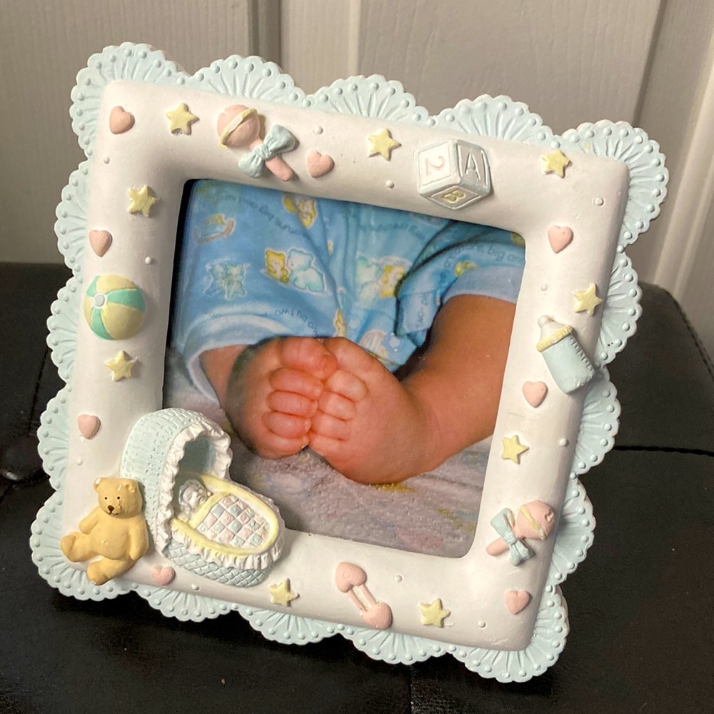 Russ Bertie baby frame